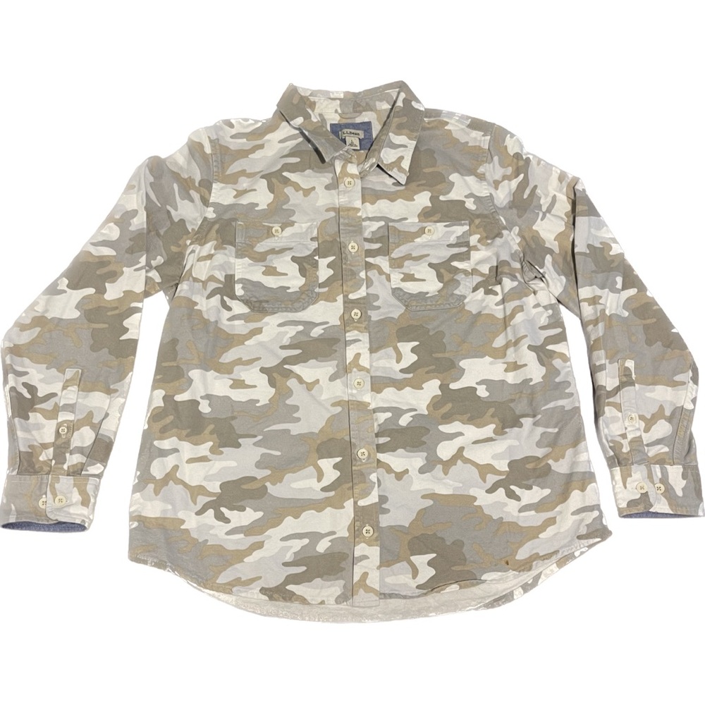 L.L. Bean light camo button up shirt large 
Extremely thick and soft fabric